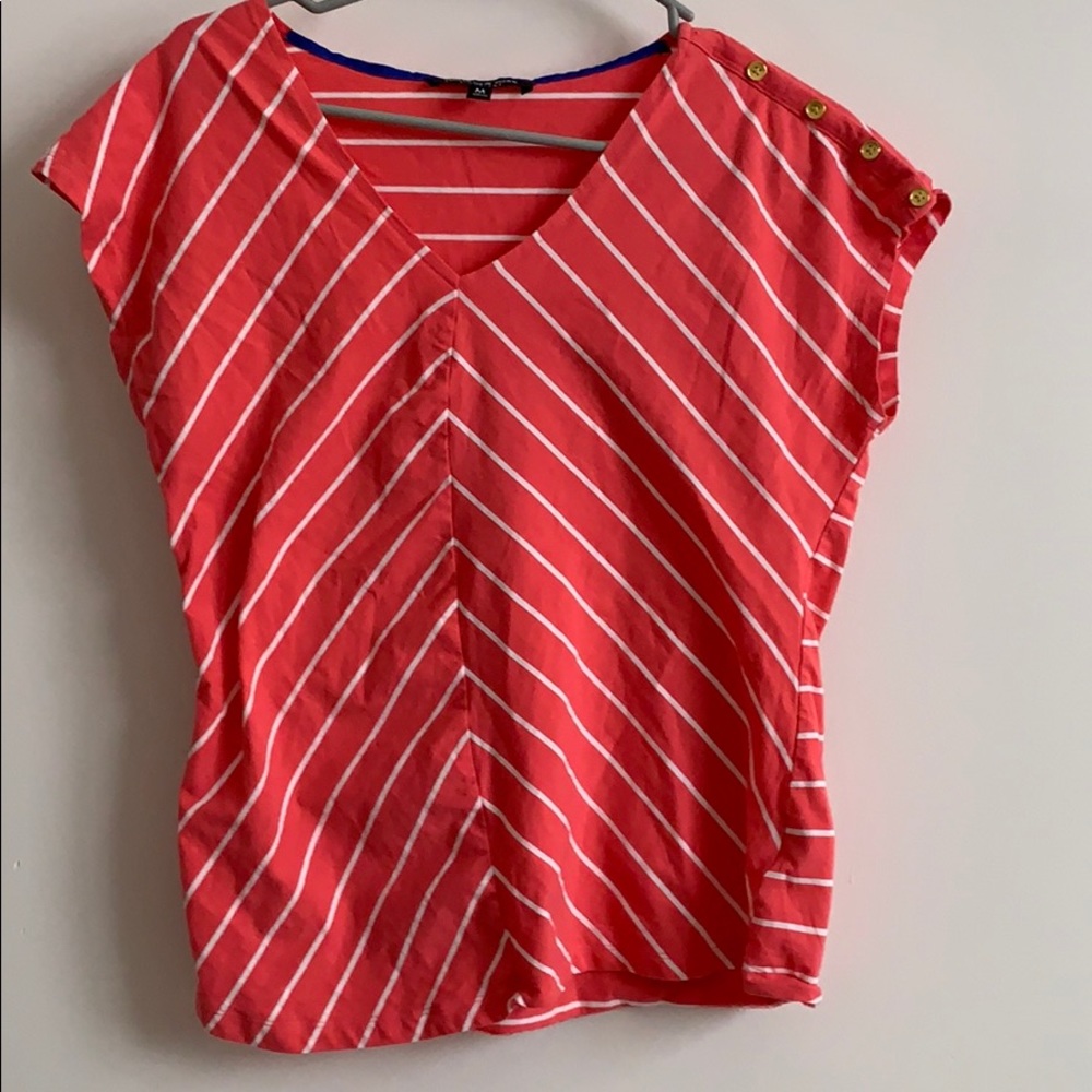 Cute blouse